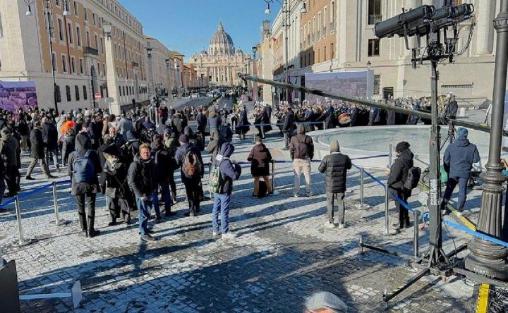 Roma inauguró la Plaza Pia