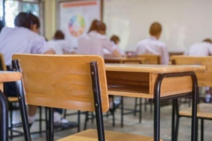 Los maestros desafían a Pullaro y no inician las clases