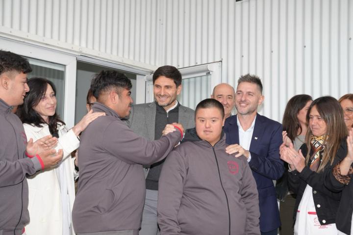 Gestión Pullaro: inauguran una escuela que había sido abandonada