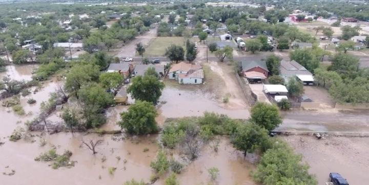 Tragedia en Texas: 13 muertos y 20 niños desaparecidos