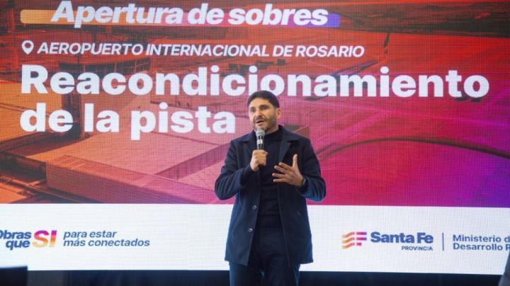 Pullaro acusó a Milei de “borrarse” y abandonar Santa Fe