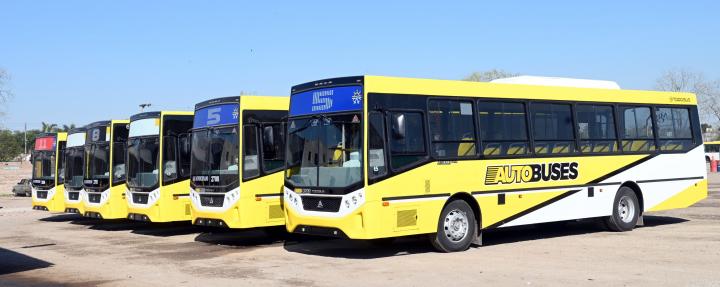 Suman colectivos al transporte público de Santa Fe