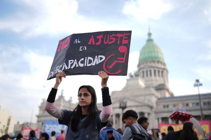 Un juez ordenó restablecer las pensiones por discapacidad