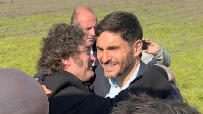 Un Pullaro derrotado reconoció que se entregará a Milei