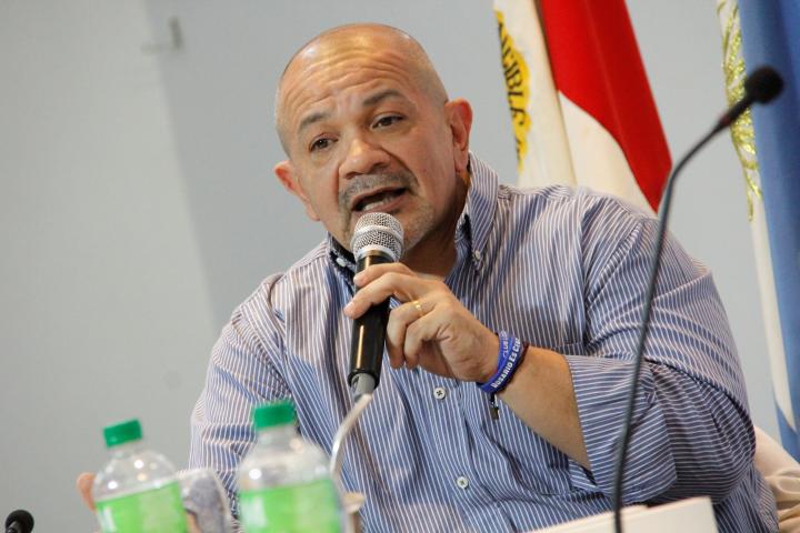 “Cada maestro perdió entre 7 y 8 millones de pesos con Pullaro”