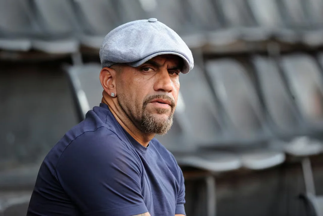 La AFA le cayó con todo al presidente de Estudiantes y lo suspendió por 6 meses