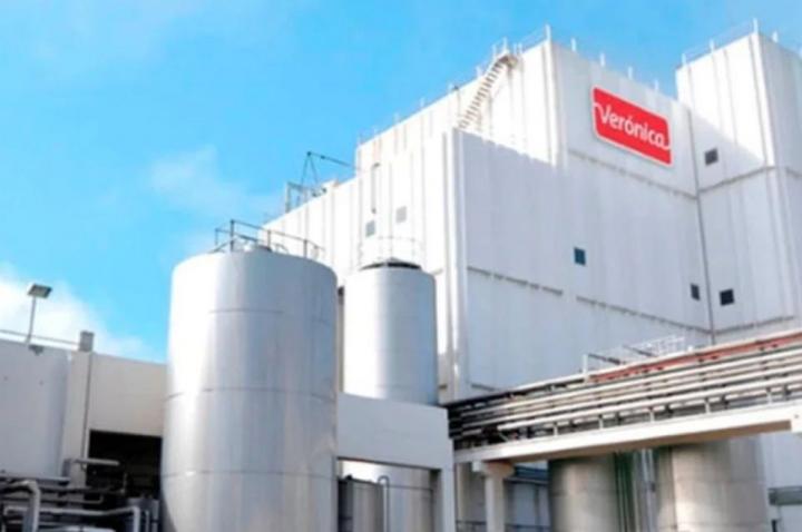 Lácteos Verónica paralizó todas sus plantas de Santa Fe