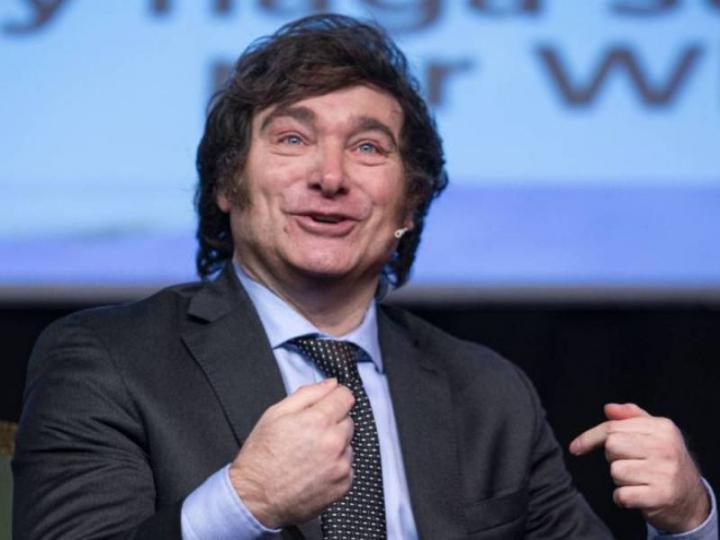 Milei festejó la aprobación del presupuesto: “¿La calle Déficit? No la conocemos”