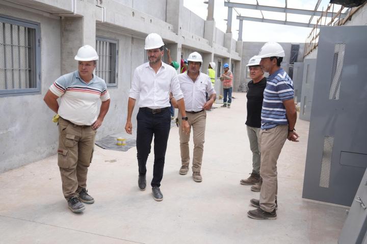 Pullaro recorrió “El Infierno”, la cárcel para narcos y sicarios