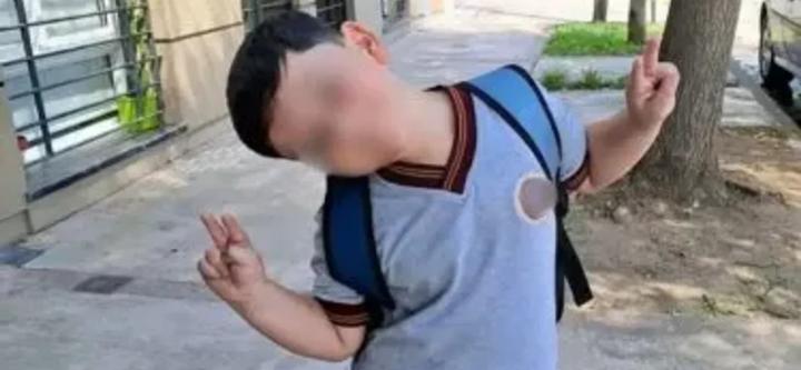 Nuevo parte médico de Bastian: “En coma farmacológico”