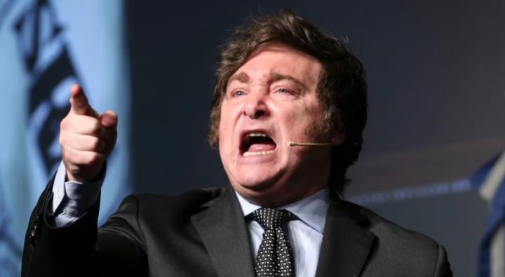 Milei creó una oficina para “desenmascarar operaciones de los medios”