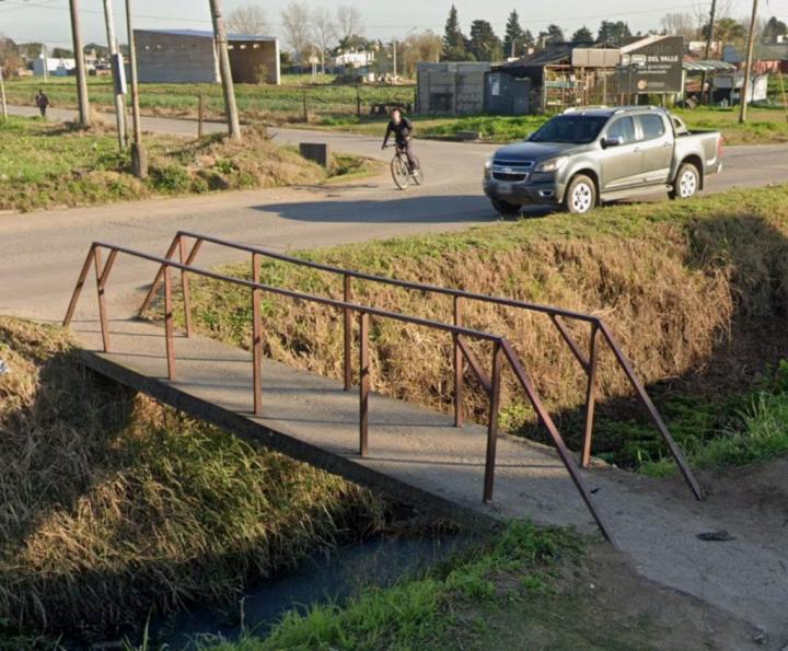 Construirán más puentes peatonales sobre una avenida clave