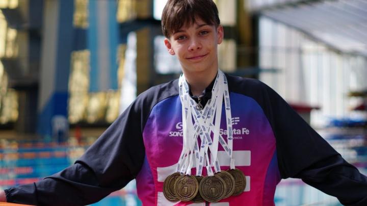 Juegos Evita: Santa Fe recibió la Copa Campeón Nacional