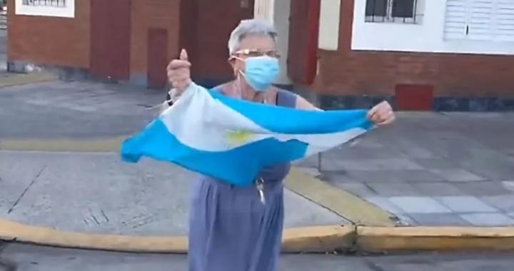 Murió la “Abuela Lalala”, la mujer que fue furor por el Mundial 2022