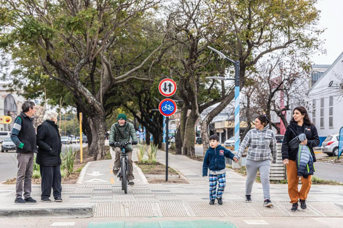 Poletti inauguró otra avenida clave en la ciudad de Santa Fe