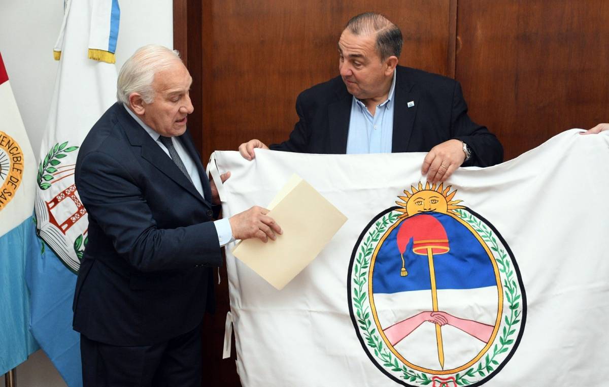 Poletti recibió a Manuel Belgrano