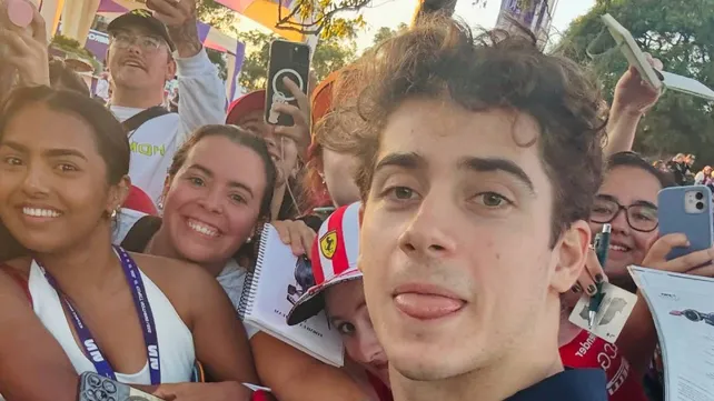 Franco también se sacó selfies en Melbourne.