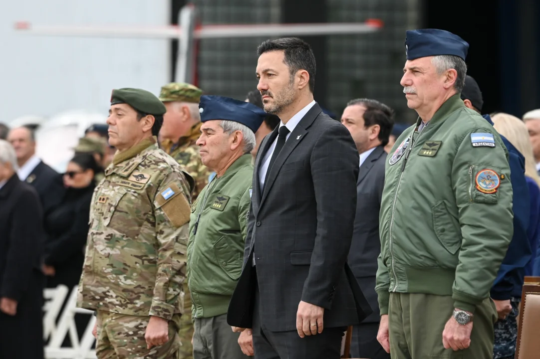 El aumento de sueldos se pagará en tramos, hasta noviembre.