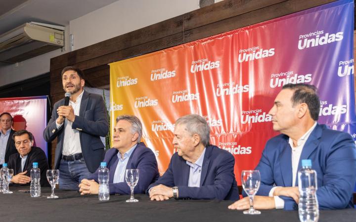 Pullaro propone un proyecto político desde el interior que 