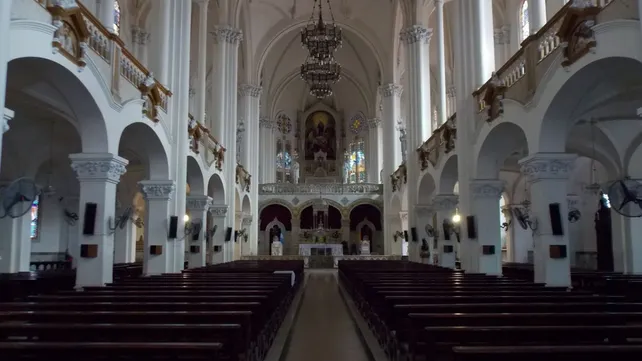 La agresión contra el cura se dio durante la celebración de una misa.