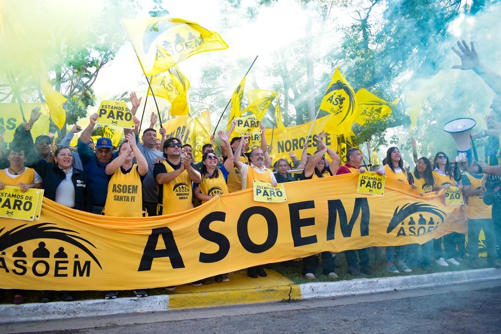 Se endurece el conflicto en Sauce Viejo: Asoem para cuatro días