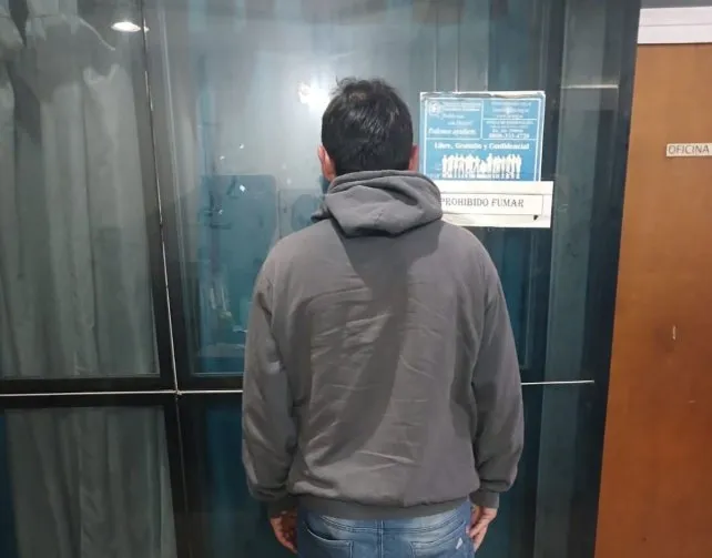 Juan Carlos M. fue detenido tras la muerte del policía en 27 de Febrero y Gutenberg.