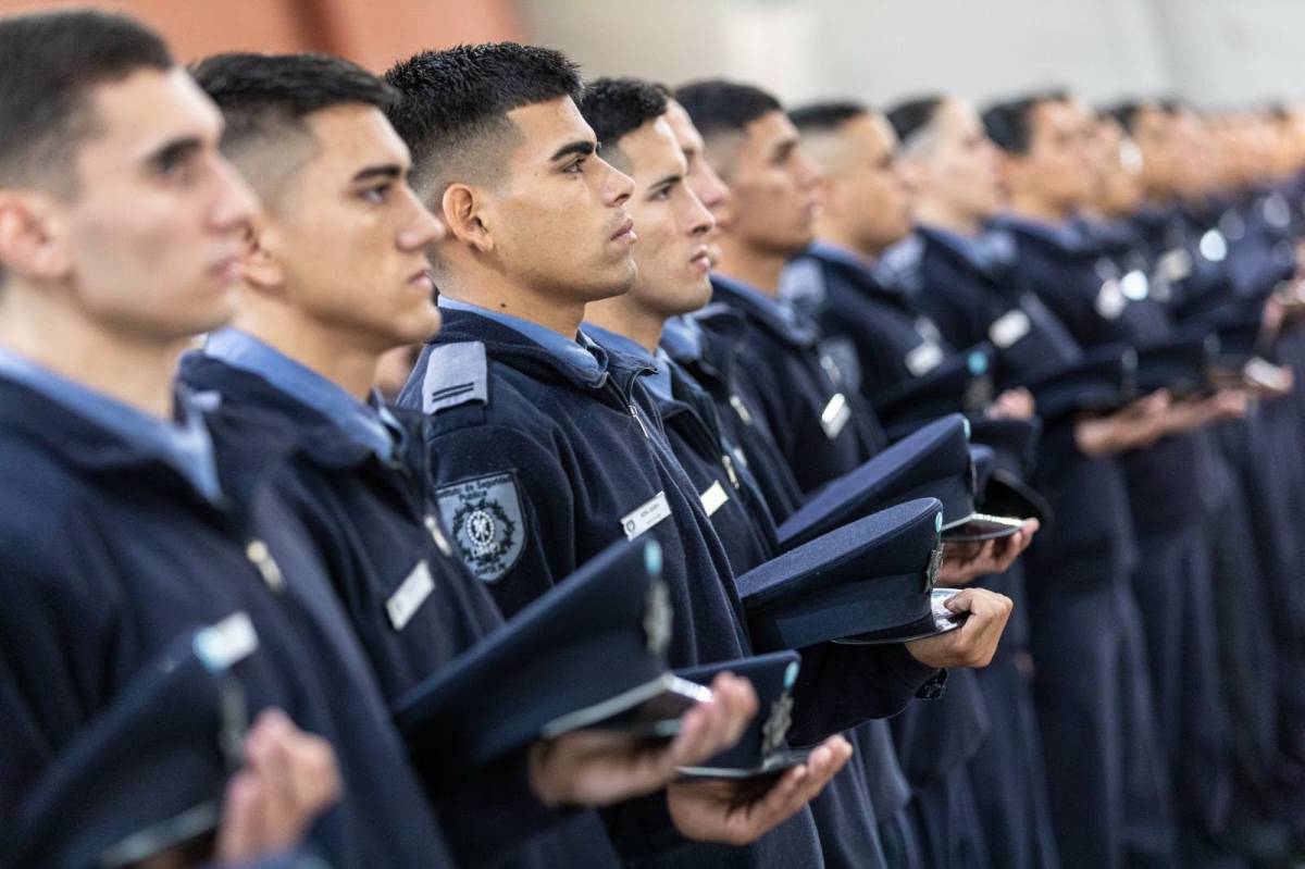 Abren la inscripción para incorporar a 1400 policías