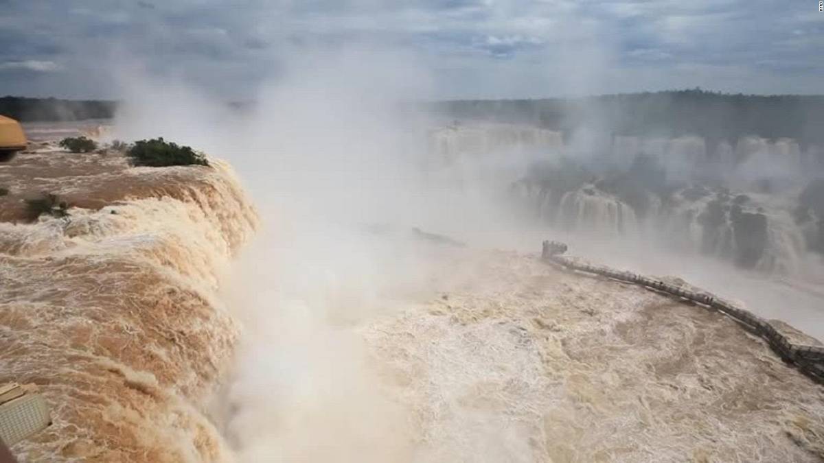 Cataratas del Iguazú: cerraron el acceso a la Garganta del Diablo 