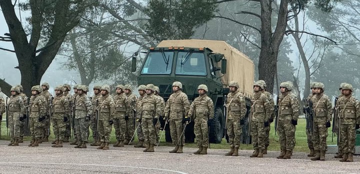 Otorgan un bono para las Fuerzas Armadas: $ 50.000