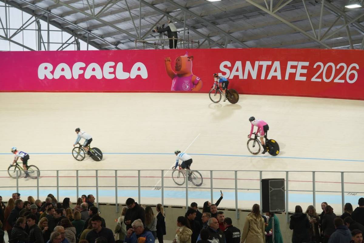 Suramericanos 2026: Pullaro inauguró el velódromo de Rafaela