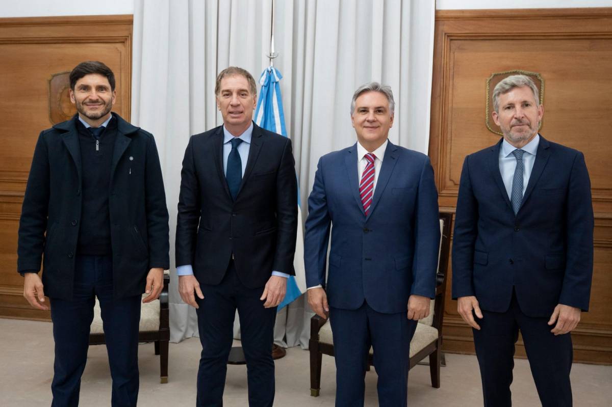 Pullaro se reunió con Santilli: la red vial de Santa Fe se coló en la reunión