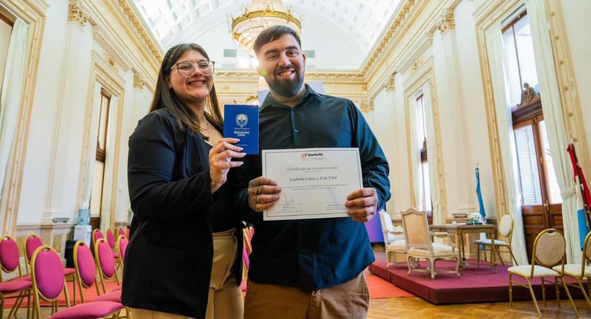 Ocho parejas dieron el sí en el Salón Blanco de Casa de Gobierno