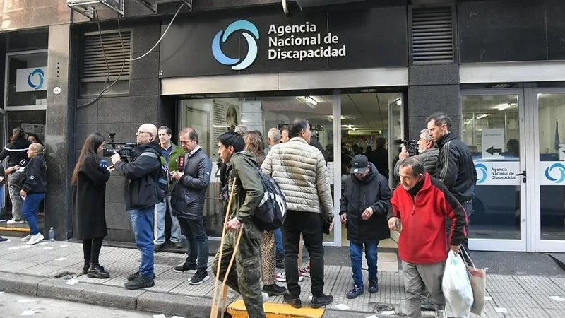 Discapacidad: el Gobierno revisará de nuevo más de 20.000 pensiones