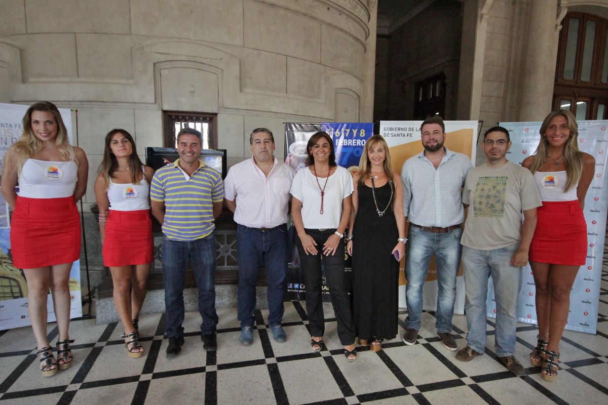 Durante la presentación realizada en la ciudad de Santa Fe